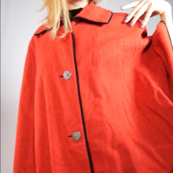 Original Lanz Salzburg Burnt Orange Wool Cape Circa 1960s - Picture 3 of 8
